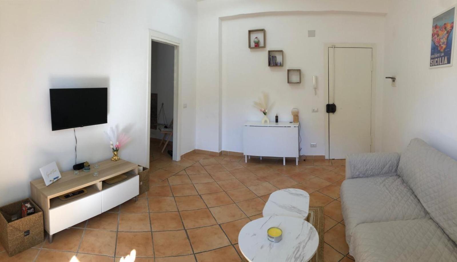 Sara Casa Acitrezza Leilighet Aci Castello Eksteriør bilde